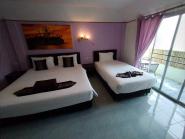triple-room-with-city-view-samui-green-hotel-4